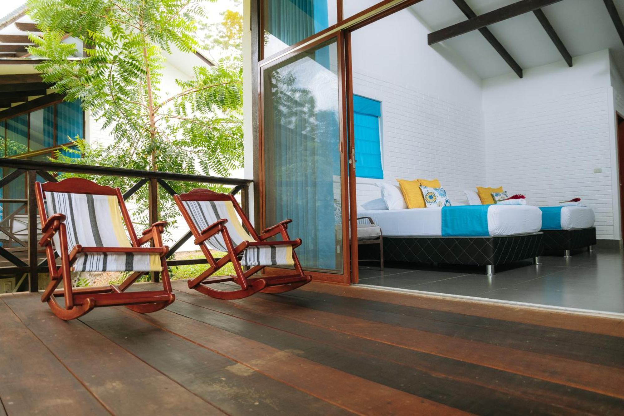 Hacienda Don Vicente Bungalows-Tarapoto Exteriör bild